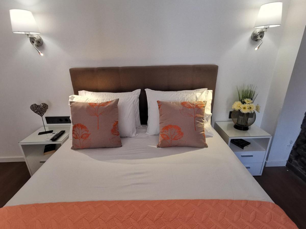 Charming Studios In Calheta Beach - Villa Esmeralda 외부 사진